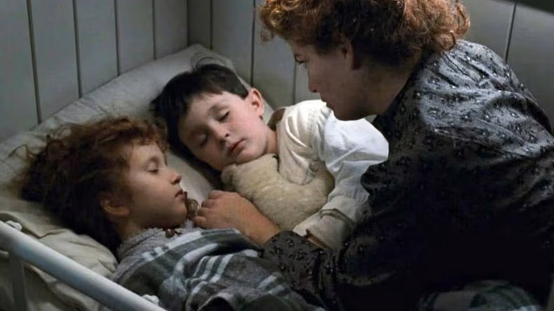 “What are we doing, Mommy?”, fueron las únicas 5 palabras que dijo en su participación.