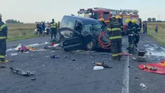 El accidente provocó la muerte de una pareja.