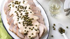 Estos platos de vitel toné son los mejores de Buenos Aires. Estos platos de vitel toné son los mejores de Buenos Aires.