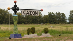 Cazón, un destino rodeado de árboles donde el turismo rural y la tranquilidad se combinan en un entorno único.