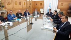 De Pedro y 9 gobernadores parten a Estados Unidos abuscar inversiones y aumento de exportaciones De Pedro y 9 gobernadores parten a Estados Unidos abuscar inversiones y aumento de exportaciones