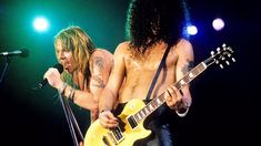 Axl Rose y Slash en un show en los 90.&nbsp;