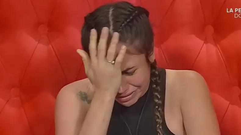 Romina Uhrig de Gran Hermano rompió en llanto por un triste motivo.