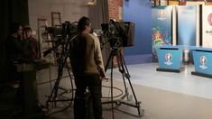 Tras la muerte de Mauro Viale, avanza la campaña para que conductores de televisión usen barbijo Tras la muerte de Mauro Viale, avanza la campaña para que conductores de televisión usen barbijo