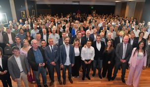 Massa y Cafiero con dirigentes misioneros.