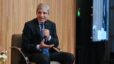 Luis Caputo, ministro de Economía. Luis Caputo, ministro de Economía.