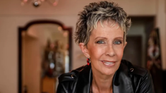 Valenzuela está estudiando para un nuevo trabajo según reveló su hija. Valenzuela está estudiando para un nuevo trabajo según reveló su hija.