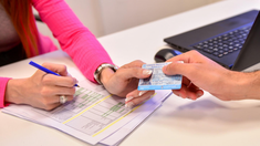 Cuánto tiempo demora obtener la licencia de conducir: ¿a esperar hasta el año que viene? Cuánto tiempo demora obtener la licencia de conducir: ¿a esperar hasta el año que viene?