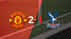 manchester united logro una victoria de local por 2 a 1 frente a crystal palace