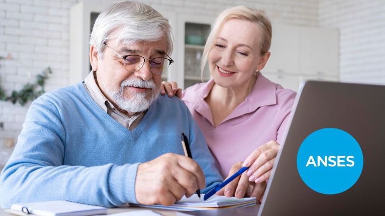 La Administración Nacional de la Seguridad Social publico el calendario de pagos correspondiente a la segunda cuota para pensionados y jubilados. &nbsp;