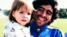 El mensaje del Día del Padre de Dalma Maradona a Diego con indirecta incluida El mensaje del Día del Padre de Dalma Maradona a Diego con indirecta incluida