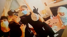 Los delincuentes que robaron y amordazaron a una jubilada en Munro. Los delincuentes que robaron y amordazaron a una jubilada en Munro.