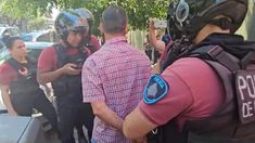 Gastón Ariel Mercanzini podría enfrentar un juicio por arrojarle un botellazo a Milei.