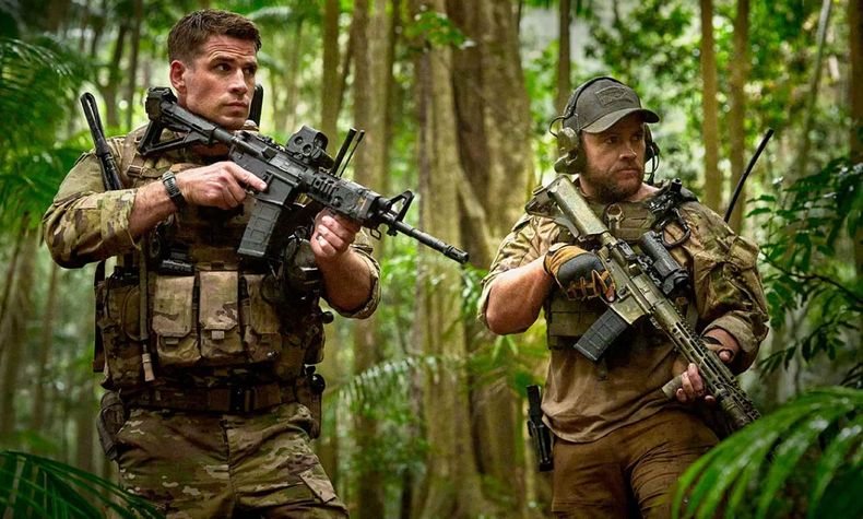 De qu� se trata Rescate imposible, la pel�cula que estuvo en cines y ahora  lleg� a Netflix con Russell Crowe y Liam Hemsworth como protagonistas