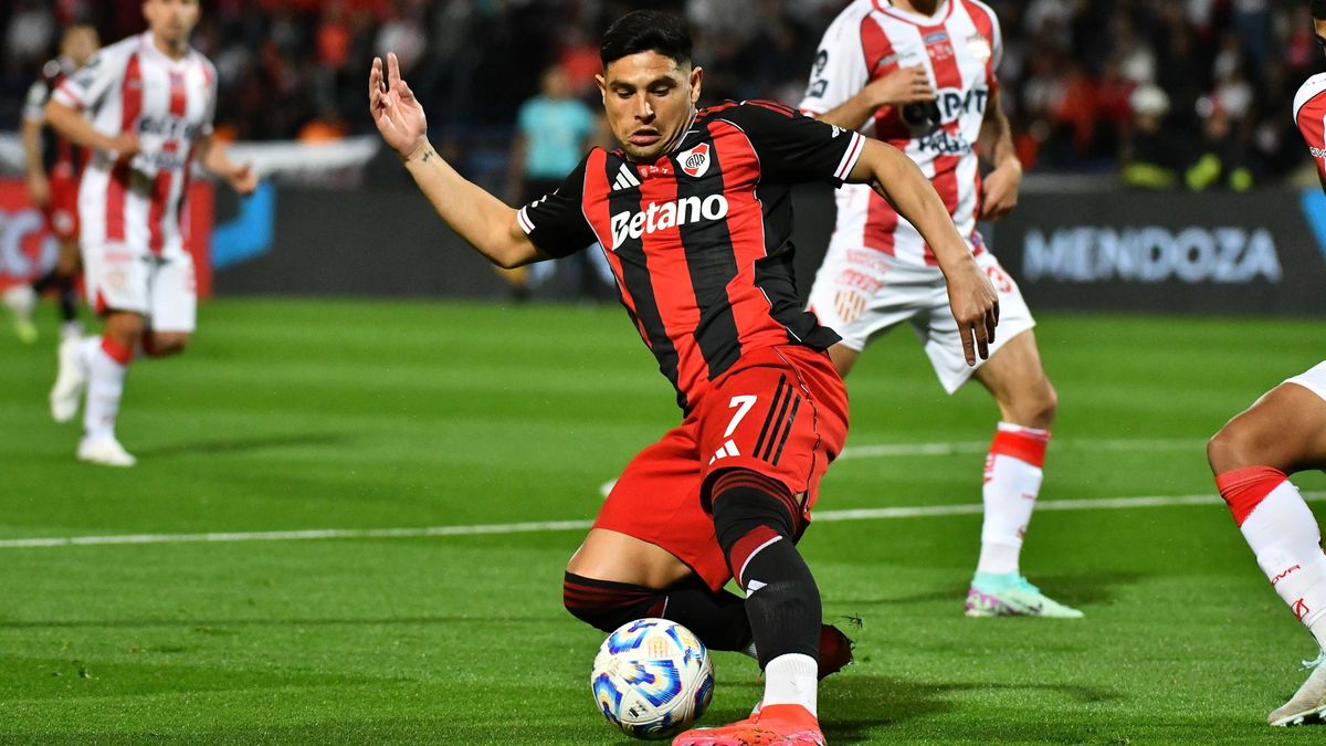 River y Unión empatan en Mendoza por un lugar en los cuartos de final