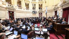 Senadores debaten desde las 11 de este viernes.&nbsp;