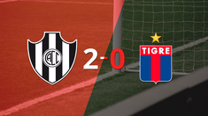 en su casa, central cordoba (se) le gano a tigre por 2-0