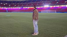 Messi llegó a España para jugar un amistoso con la Selección, pero antes pasó por el Camp Nou Messi llegó a España para jugar un amistoso con la Selección, pero antes pasó por el Camp Nou