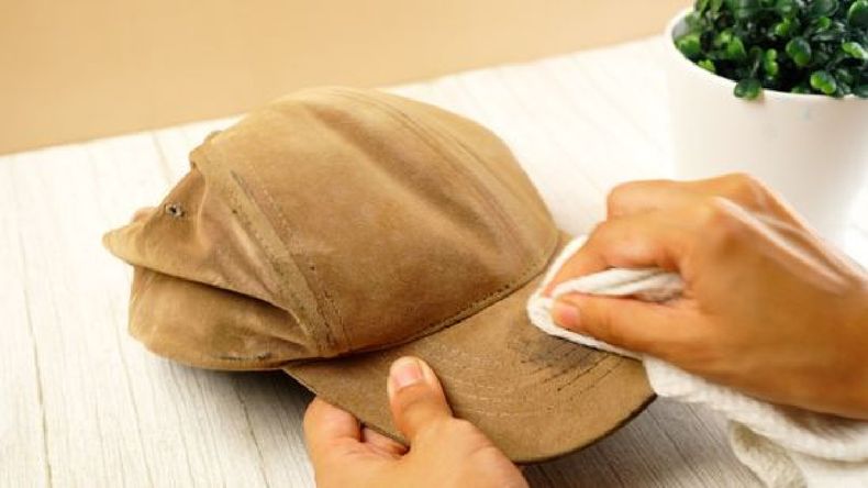 Cómo limpiar la gorra.