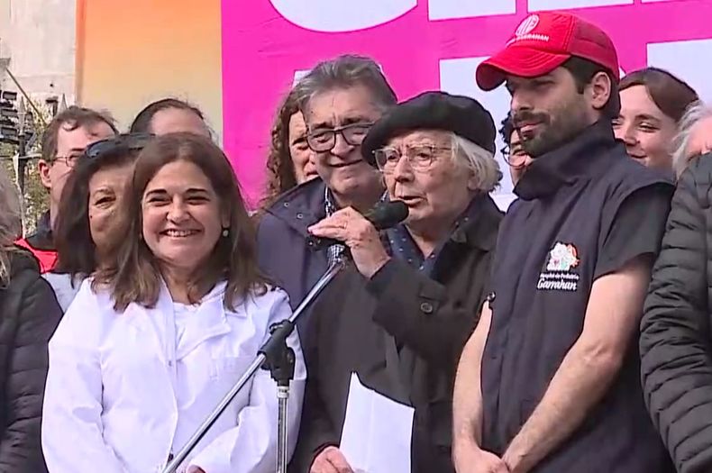 Trabajadores de la salud y universidades llamaron a movilizar contra los vetos de Milei
