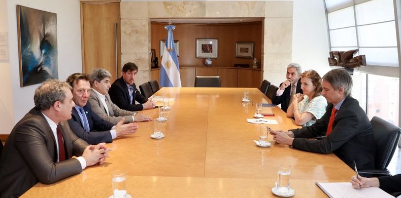 Diana Mondino se reunió con autoridades del Centro Islámico.