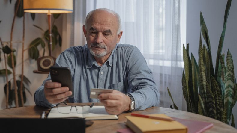 Los jubilados y pensionados pueden acceder a créditos de ANSES en febrero 2023.