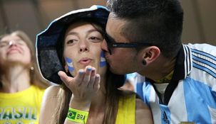 Los fans podrían enfrentar penas de hasta 7 años de prisión.