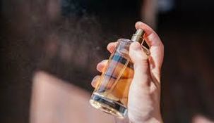 Por qué no hay que regalar perfumes, según el Feng Shui