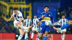 Federico Girotti y Cristian Medina, protagonistas de Boca-Talleres. Federico Girotti y Cristian Medina, protagonistas de Boca-Talleres.