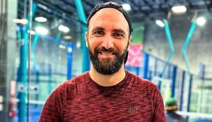 Gonzalo Higuaín ganó un torneo de pádel. Gonzalo Higuaín ganó un torneo de pádel.
