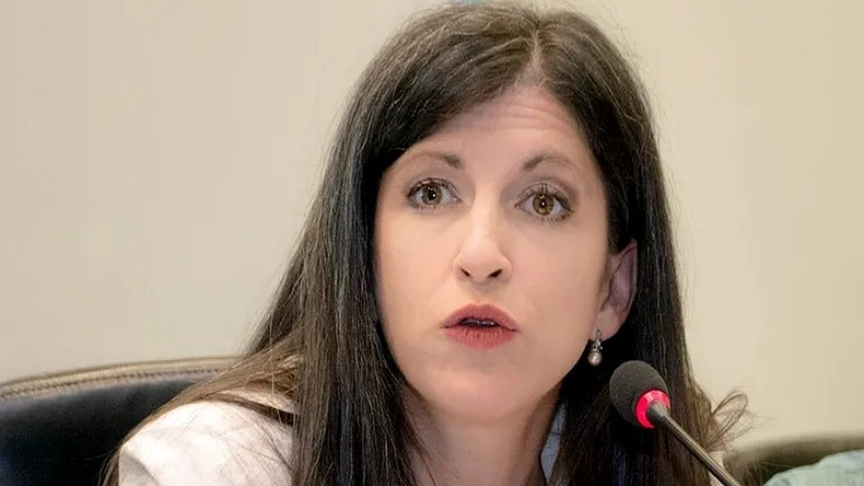 Vallejos se refirió a un obsceno retroceso distributivo.