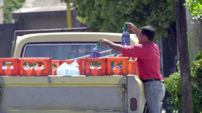 Un turista inglés se fanatizó con los soderos de Argentina y se volvió viral.