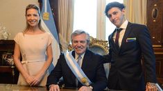 Alberto Fernández con parte de su familia. El presidente saludó por el Día de la Madre. Alberto Fernández con parte de su familia. El presidente saludó por el Día de la Madre.