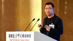 El valor neto del empresario tecnológico se establece en 49.300 millones de dólares. El valor neto del empresario tecnológico se establece en 49.300 millones de dólares.