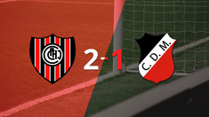 victoria de chacarita sobre deportivo maipu por 2-1 victoria de chacarita sobre deportivo maipu por 2-1