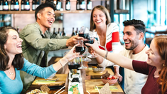 Cuánto sale ir a comer en Bariloche. Cuánto sale ir a comer en Bariloche.