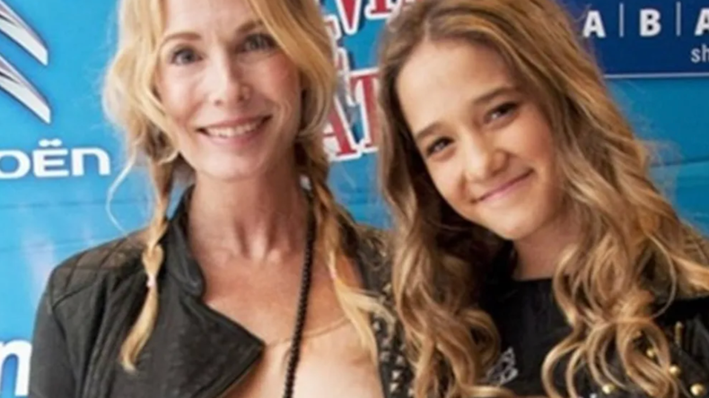 ángela torres gloria carrá