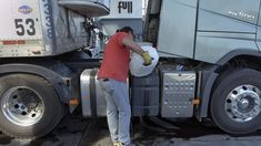 Amplían el volumen autorizado para importar gasoil y diéseloil exento de impuestos Amplían el volumen autorizado para importar gasoil y diéseloil exento de impuestos