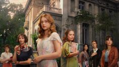 Se trata de la primera adaptación en español de la emblemática obra de Isabel Allende. Se trata de la primera adaptación en español de la emblemática obra de Isabel Allende.