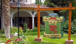 Este rincón mágico del sur argentino mezcla la experiencia de un pueblo con fuertes raíces históricas y un entorno natural único y particular.