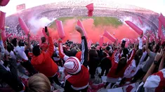 Los hinchas de River pidieron homenajear a un jugador de Boca en la previa del Superclásico: a Marcelo Saracchi. Los hinchas de River pidieron homenajear a un jugador de Boca en la previa del Superclásico: a Marcelo Saracchi.