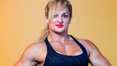 Alejandra Locomotora Oliveras está en terapia intensiva. Alejandra Locomotora Oliveras está en terapia intensiva.