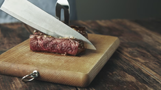 El hermoso restaurante de Buenos Aires con buena coctelería, carnes y frutos de mar El hermoso restaurante de Buenos Aires con buena coctelería, carnes y frutos de mar