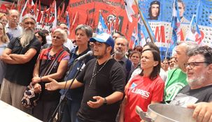Los movimientos sociales avanzan con su plan de lucha contra el Gobierno por el desabastecimiento de los comedores comunitarios.