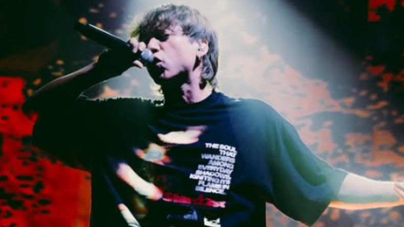 El cordobés regresa a los escenarios principales para repasar sus éxitos de trap y pop.
