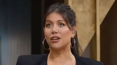 Ángel de Brito reveló que Wanda Nara conducirá un programa en Telefe. Ángel de Brito reveló que Wanda Nara conducirá un programa en Telefe.