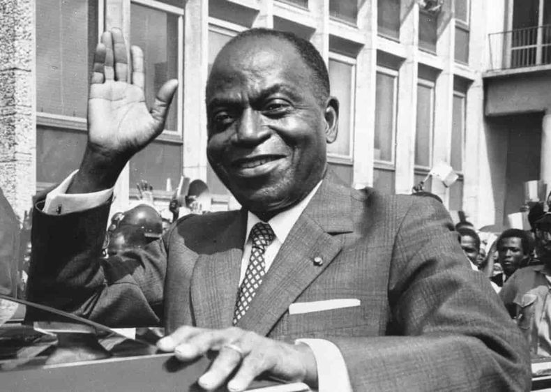 Félix Houphouët-Boigny presidente marfileño desde 1960 a 1993.