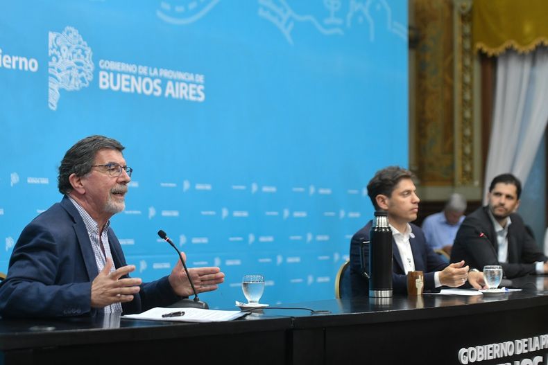 Alberto Sileoni en el anuncio.