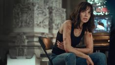 Gal Gadot interpreta a Rachel Stone, una agente de inteligencia que se interpone entre los objetivos de paz global de su organización y su recurso más valioso (y peligroso). Gal Gadot interpreta a Rachel Stone, una agente de inteligencia que se interpone entre los objetivos de paz global de su organización y su recurso más valioso (y peligroso).