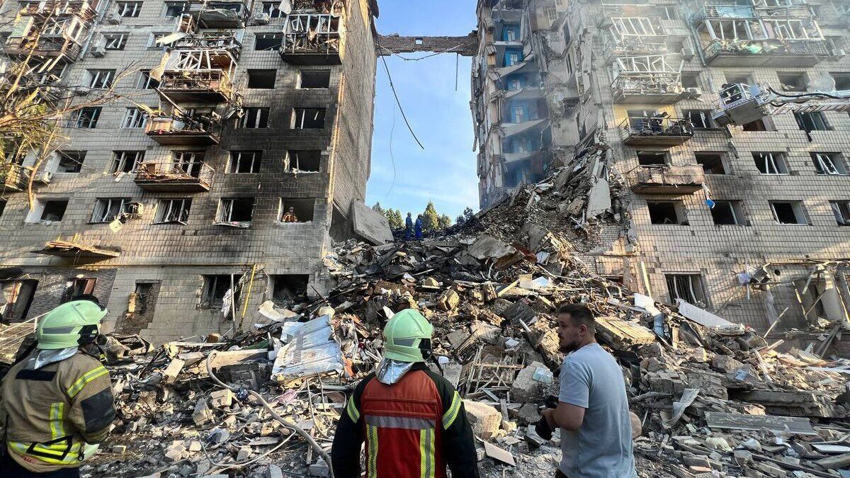 Rusia lanzó uno de los mayores ataques aéreos contra Kiev: hay al menos ...